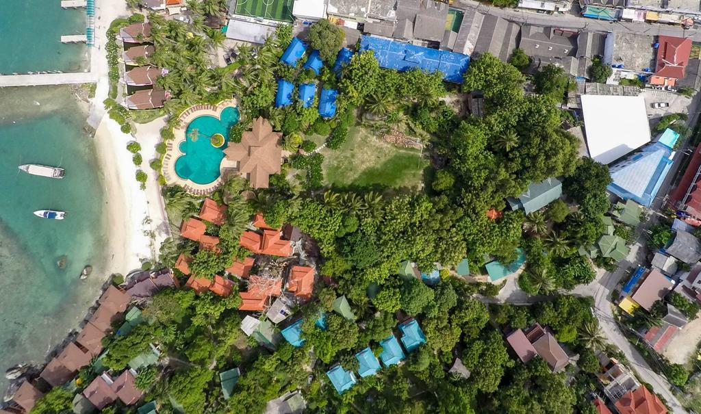 Jungle Gym Hotel Hatrin Kültér fotó